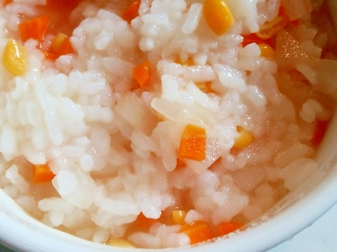 離乳食 にんじんとたまねぎとコーンのまぜごはん レシピ 作り方 By さとmin 楽天レシピ